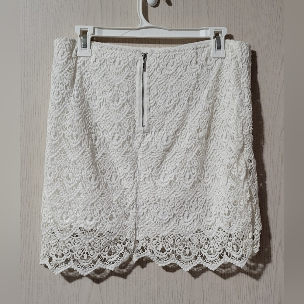 Forever 21 Lace Skirt - Picture 3 of 10